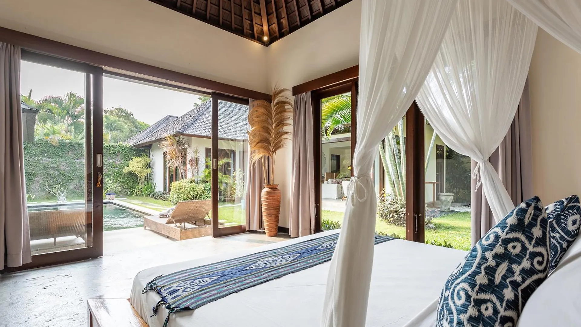 Villa Tiga Mangga By Optimum Bali Villas Seminyak Indonésie